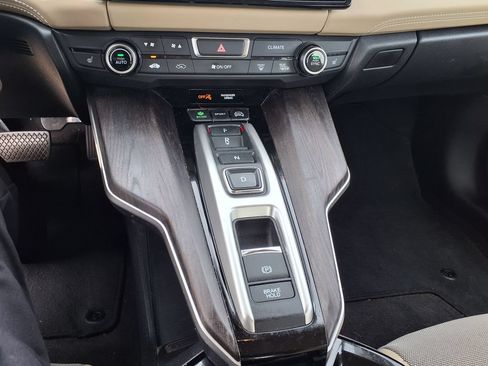 Used 2018 Honda Clarity Plug-In Hybrid image 27