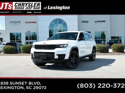 Used 2023 Jeep Grand Cherokee L Laredo