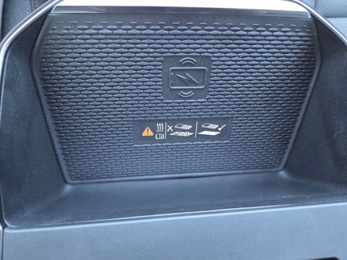 New 2026 GMC Terrain AT4 w/ Technology Package II image 9