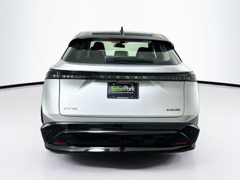 Used 2023 Nissan Ariya FWD image 7