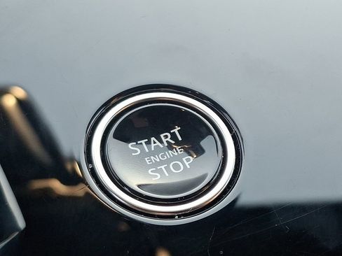 Used 2024 Land Rover Range Rover Sport Dynamic SE image 24