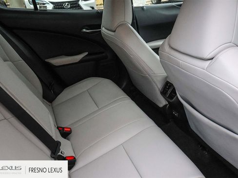 Used 2021 Lexus UX 250h image 13