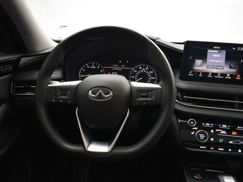 Certified 2025 INFINITI QX60 Pure image 32