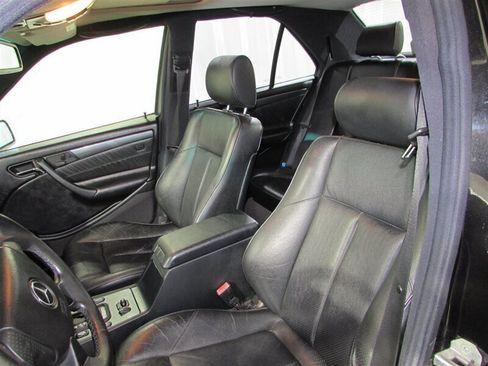 Used 1999 Mercedes-Benz C 280 Sedan image 26