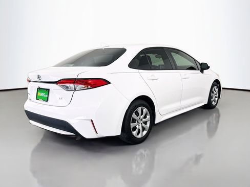 Used 2021 Toyota Corolla LE FWD image 10