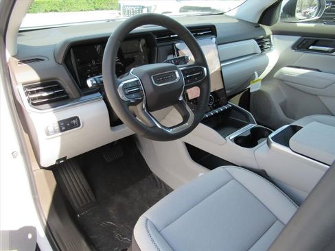 New 2026 GMC Terrain Denali AWD/4WD image 15