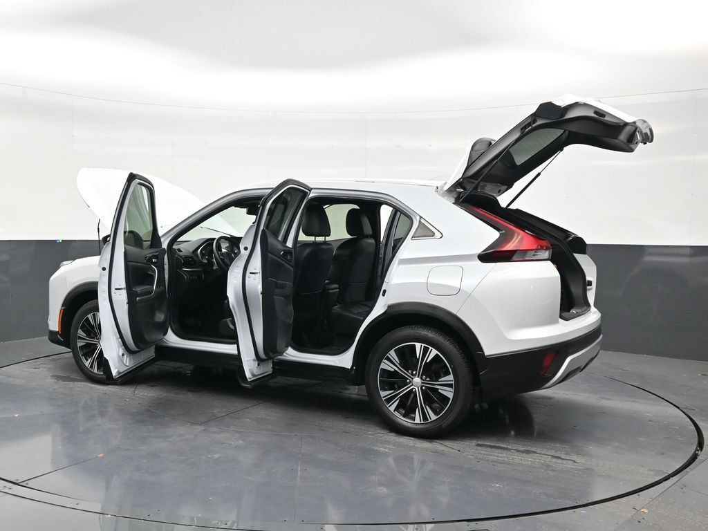 Used 2022 Mitsubishi Eclipse Cross SE FWD image 30