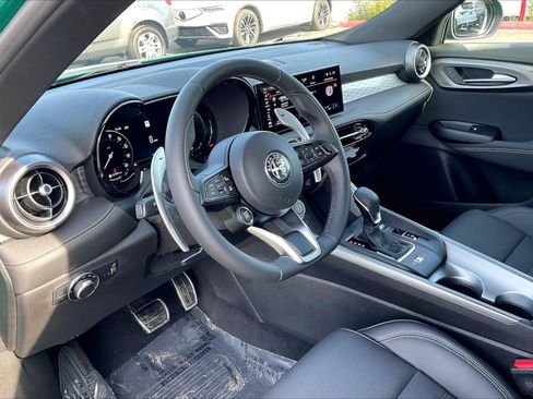 New 2025 Alfa Romeo Tonale Veloce w/ Premium Package image 6