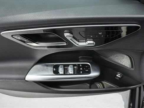 Certified 2026 Mercedes-Benz C 300 4MATIC Sedan image 14