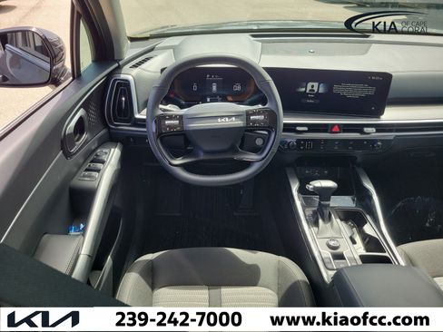 New 2026 Kia Sorento LX FWD image 15