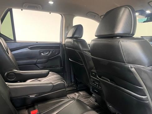 Used 2024 Honda Pilot EX-L image 18