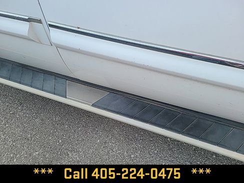 Used 2010 GMC Sierra 1500 SLE w/ Texas Edition image 15