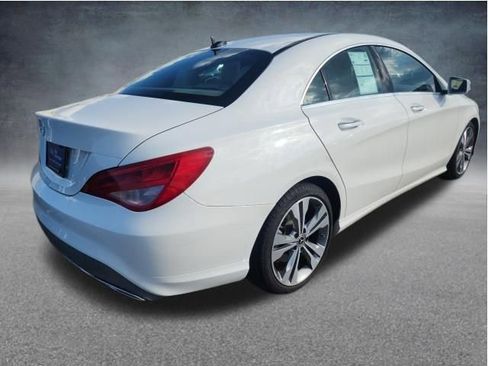 Used 2018 Mercedes-Benz CLA 250 image 9
