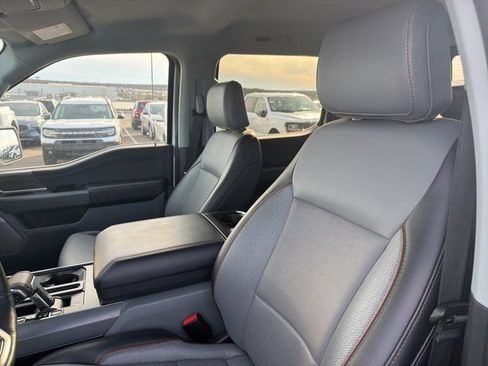 Used 2024 Ford F150 Lariat w/ FX4 Off-Road Package image 10