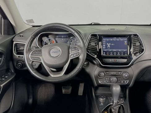 Used 2019 Jeep Cherokee Limited image 9