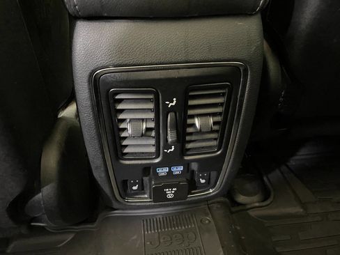 Used 2020 Jeep Grand Cherokee SRT w/ Trailer Tow Group IV image 24