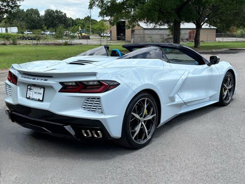Used 2022 Chevrolet Corvette Stingray Premium Conv w/ 3LT RWD image 3