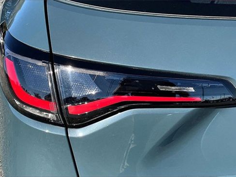 Used 2023 Honda HR-V LX image 30