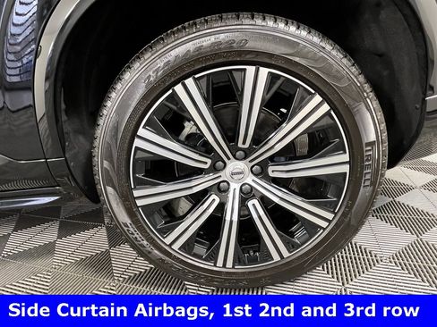 Used 2025 Volvo XC90 B5 Core image 10