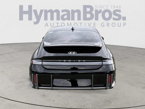 Used 2023 Hyundai Ioniq 6 SEL RWD image 4