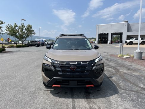 New 2026 Nissan Rogue SV w/ Rock Creek Premium Package image 10