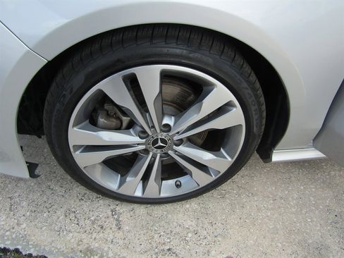 Used 2019 Mercedes-Benz CLA 250 image 14