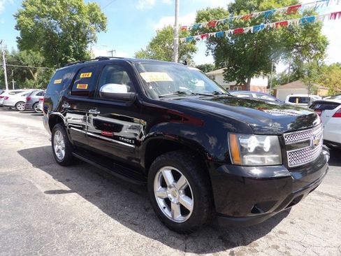 Used 2009 Chevrolet Tahoe LTZ AWD/4WD image 3