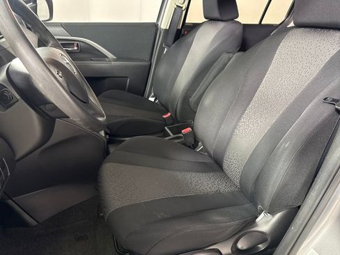 Used 2012 MAZDA MAZDA5 Sport image 12