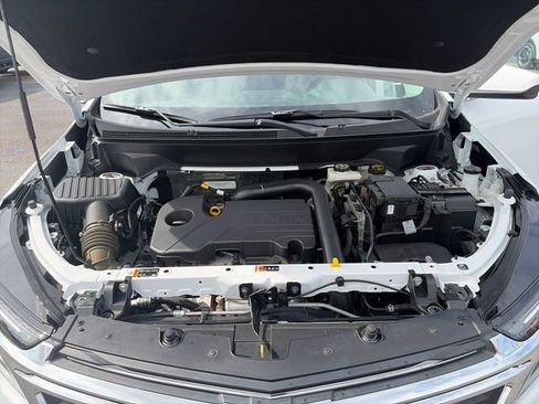 Used 2024 Chevrolet Equinox LT w/ LPO, Floor Liner Package AWD/4WD image 27