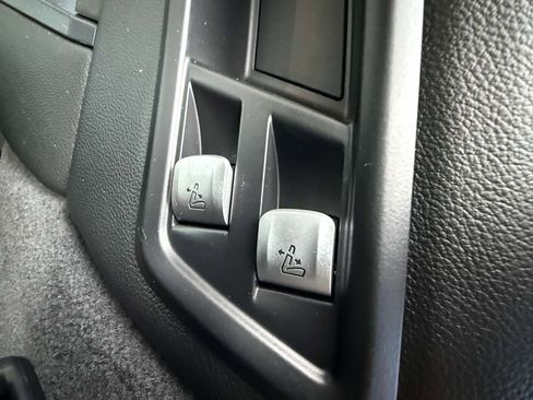 Used 2019 BMW X7 xDrive50i w/ Premium Package image 21