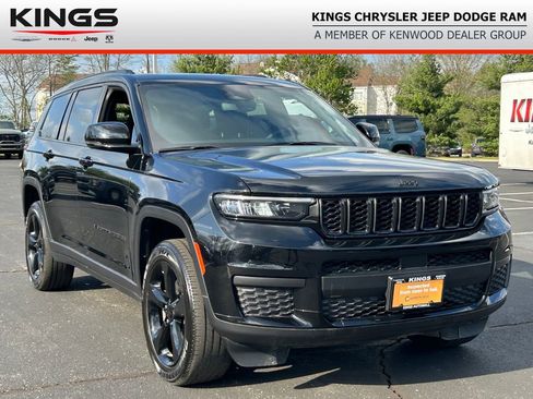 Certified 2023 Jeep Grand Cherokee L Laredo AWD/4WD image 1