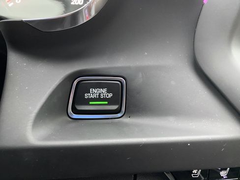 Used 2020 Chevrolet Camaro SS image 25