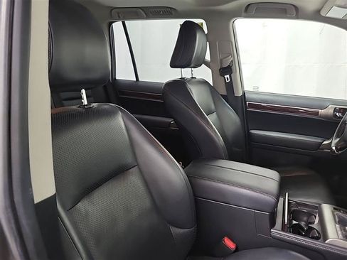 Used 2014 Lexus GX 460 Luxury AWD/4WD image 13
