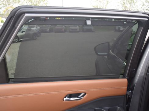 New 2026 Nissan Pathfinder Platinum w/ Cargo Package FWD image 52