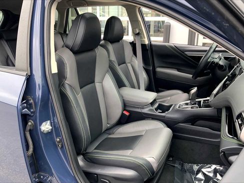 Certified 2024 Subaru Outback Onyx Edition XT AWD/4WD image 8