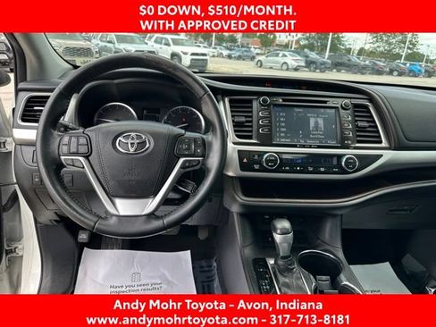 Used 2018 Toyota Highlander XLE FWD image 14
