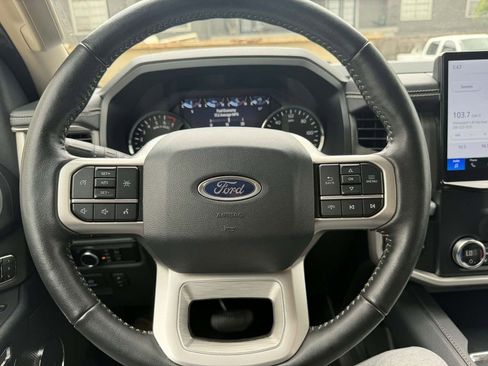 Used 2024 Ford Expedition Max XLT AWD/4WD image 24