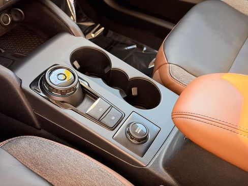 Used 2023 Ford Bronco Sport Outer Banks w/ Tech Package image 17