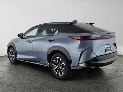 Used 2023 Lexus RZ 450e Premium w/ Technology Package AWD/4WD image 5
