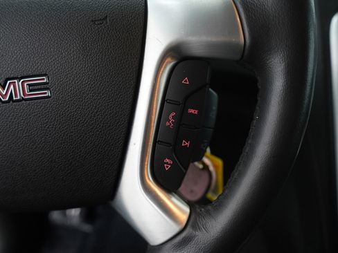 Used 2014 GMC Acadia SLT image 30