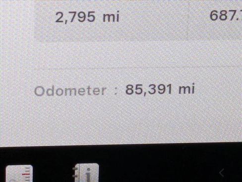 Used 2017 Tesla Model 3 Long Range image 15