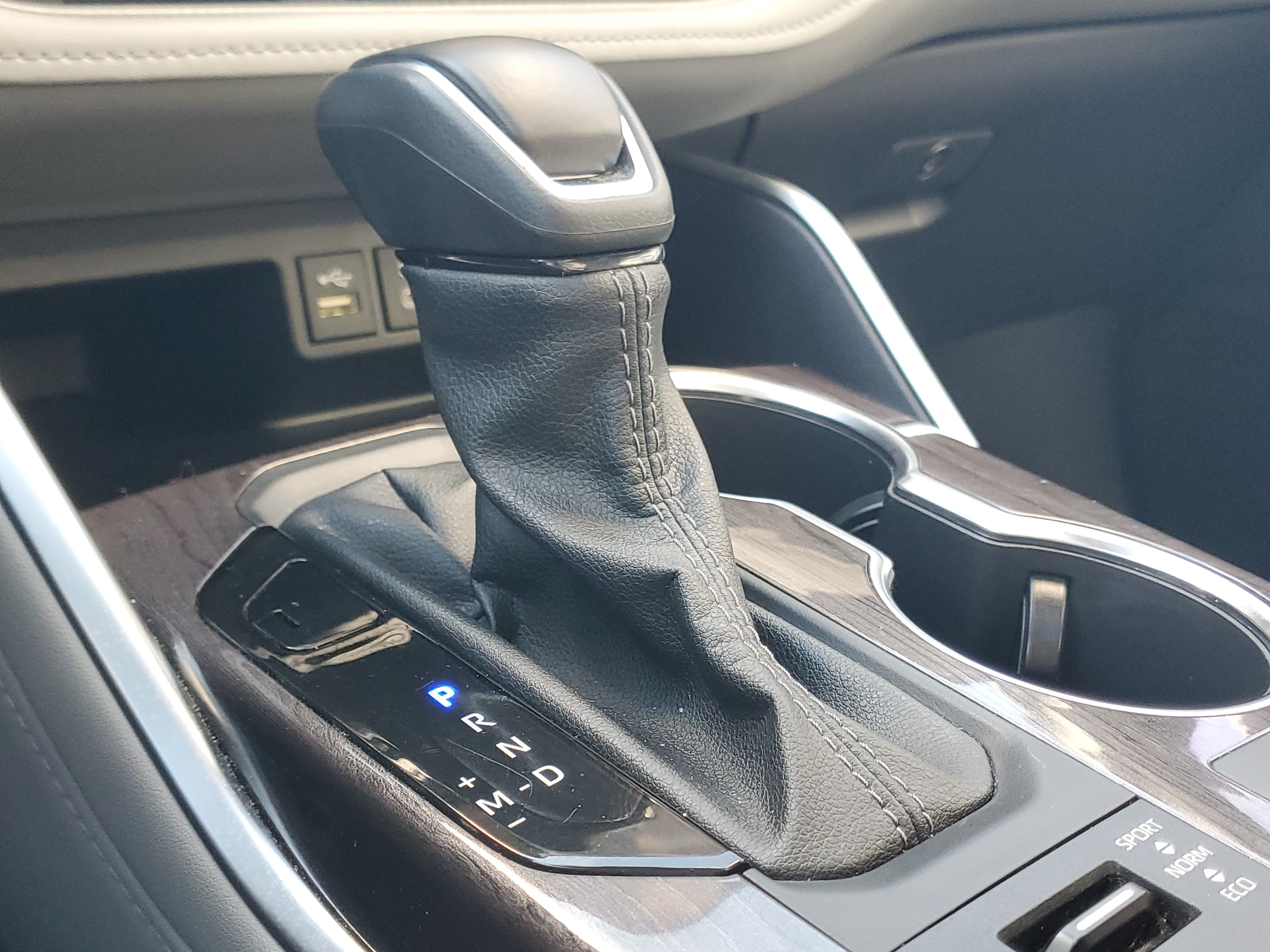 Certified 2026 Toyota Highlander AWD image 33