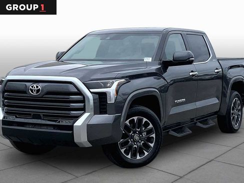 Used 2025 Toyota Tundra Limited AWD/4WD image 1