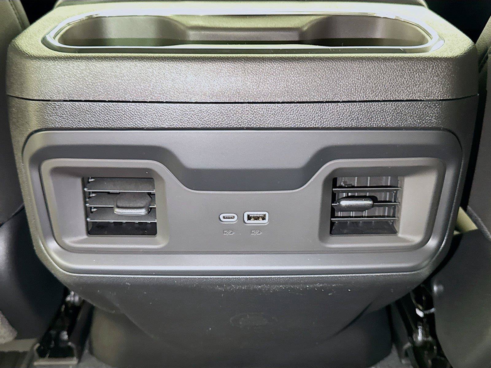 New 2026 Chevrolet Silverado 1500 RST w/ Dark Appearance Package AWD/4WD image 14