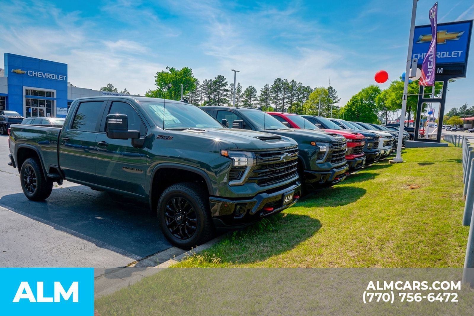 Used 2025 Chevrolet Suburban Premier AWD/4WD image 80