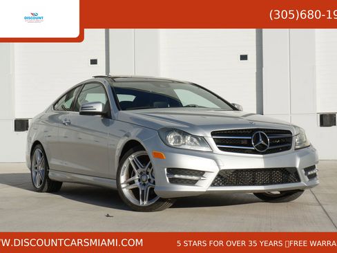 Used 2013 Mercedes-Benz C 250 Coupe image 1