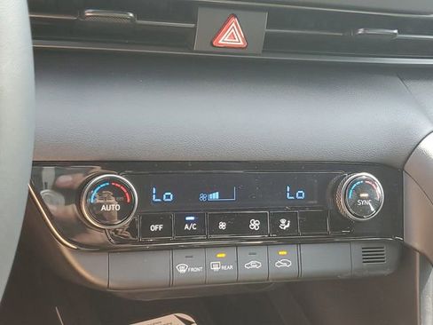 New 2026 Hyundai Elantra Sport FWD image 27
