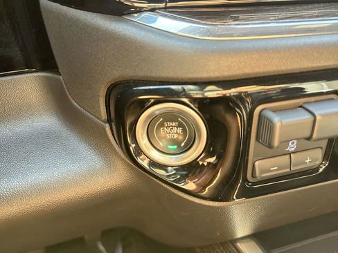 Used 2023 Chevrolet Silverado 1500 LT Trail Boss w/ Protection Package AWD/4WD image 22