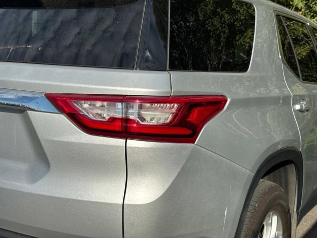 Used 2020 Chevrolet Traverse LS w/ LPO, Floor Liner Package FWD image 11