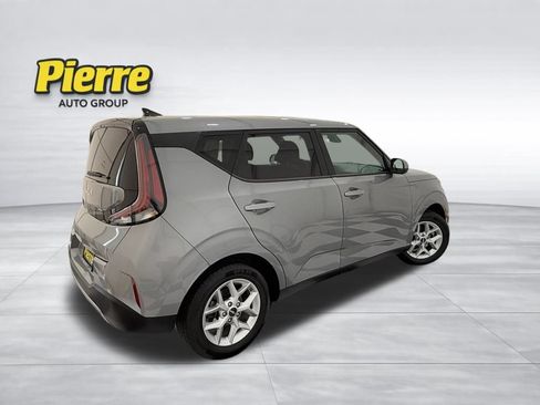 Used 2023 Kia Soul LX w/ Option Group 015 image 5
